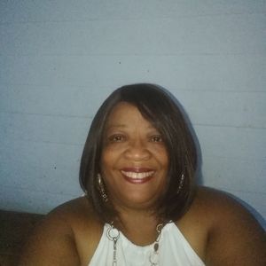 Meet your Posher, Debra